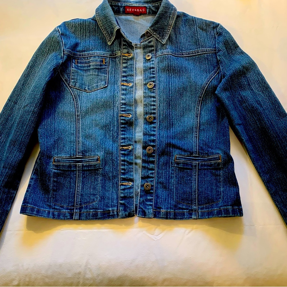 Cute denim jacket; very good condition. US L/14